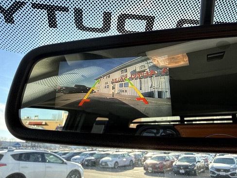 Used 2011 Ford F250 Lariat image 25