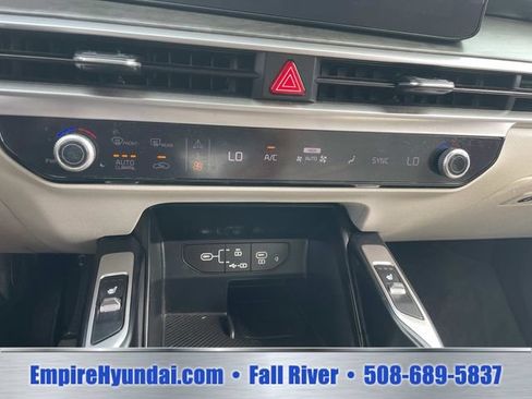 Used 2024 Kia Sorento X-Line EX AWD/4WD image 25