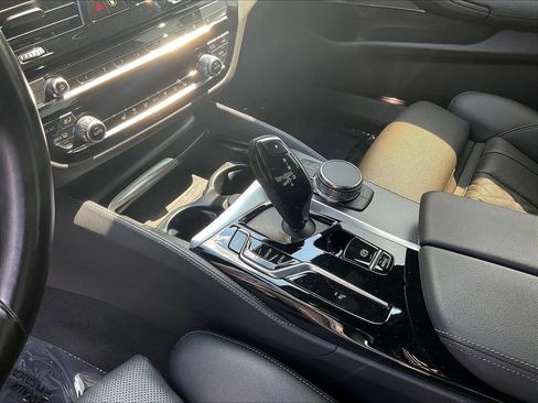 Used 2023 BMW 540i xDrive w/ M Sport Package AWD/4WD image 18
