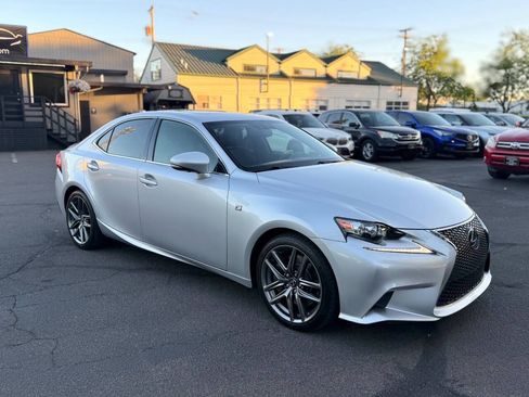Used 2014 Lexus IS 350 w/ F Sport Package RWD image 6