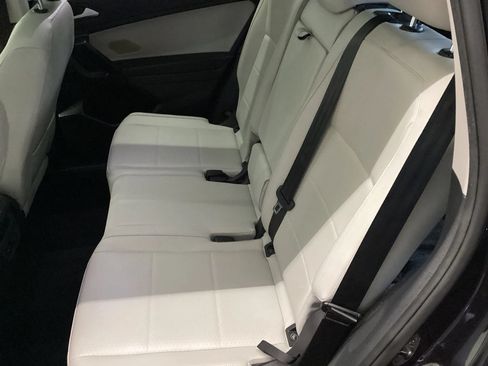 Used 2019 Volkswagen Tiguan SEL AWD/4WD image 8