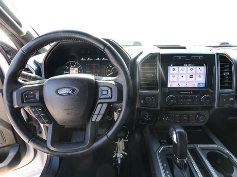 Used 2019 Ford F150 XLT w/ Equipment Group 302A Luxury AWD/4WD image 13