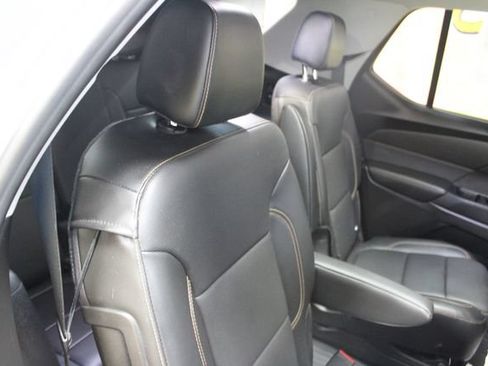 Used 2019 Chevrolet Traverse Premier w/ Redline Edition AWD/4WD image 9