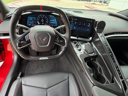 Used 2024 Chevrolet Corvette Z06 RWD image 29