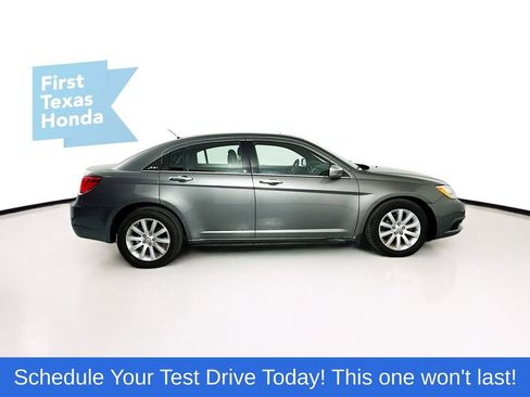 Used 2013 Chrysler 200 Limited w/ Sun/Sound Group image 9