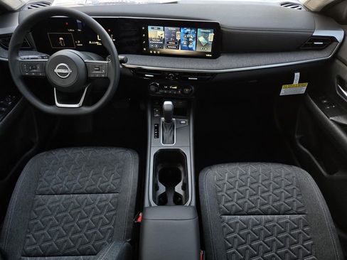 New 2026 Nissan Kicks SV image 14