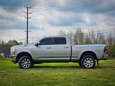 Used 2019 RAM 2500 Limited AWD/4WD image 9