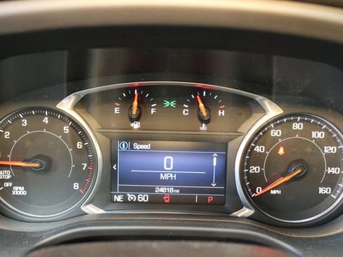 Used 2023 GMC Acadia SLE w/ Trailering Package image 26