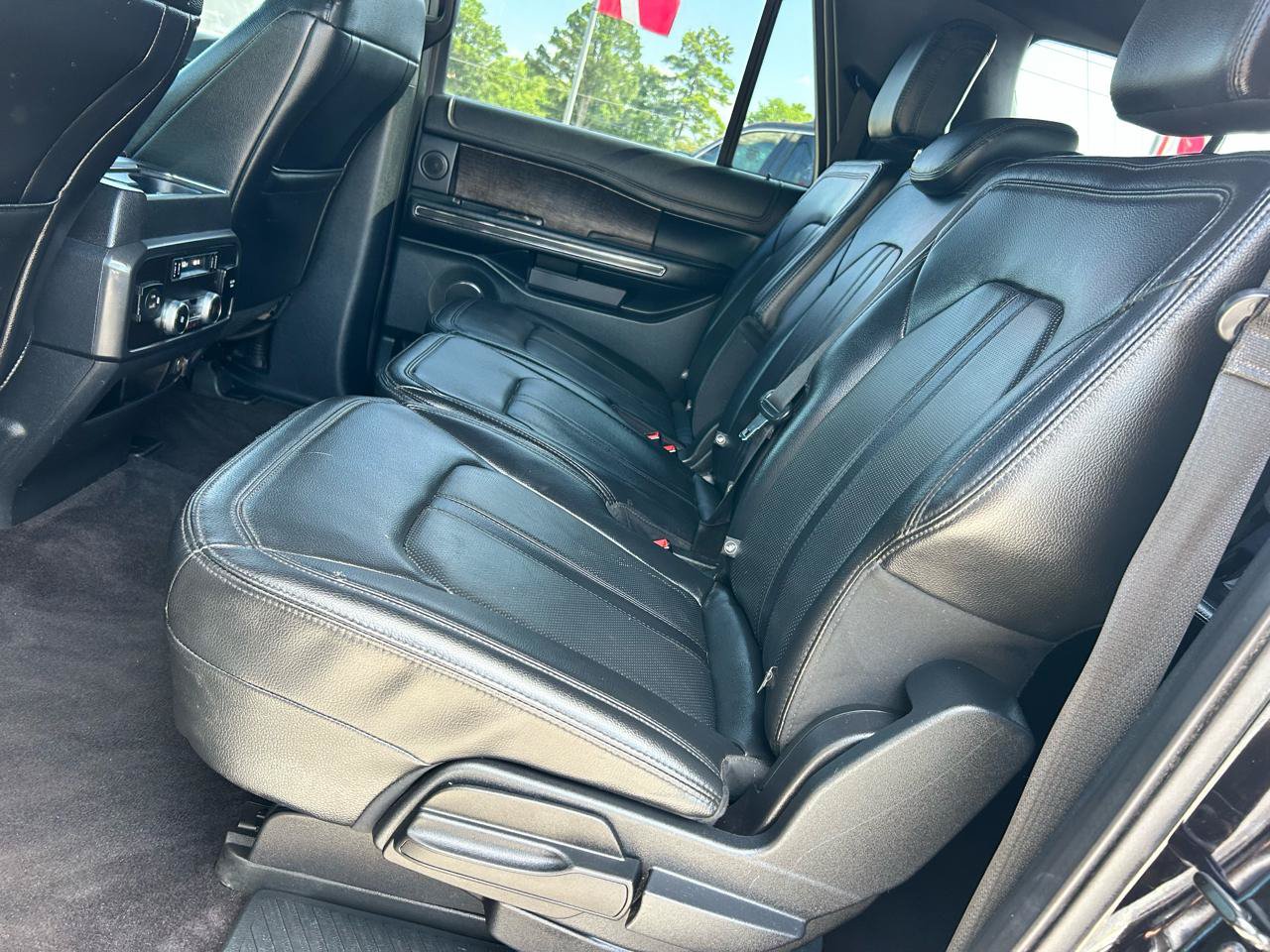 Used 2021 Ford Expedition Max Limited RWD image 13
