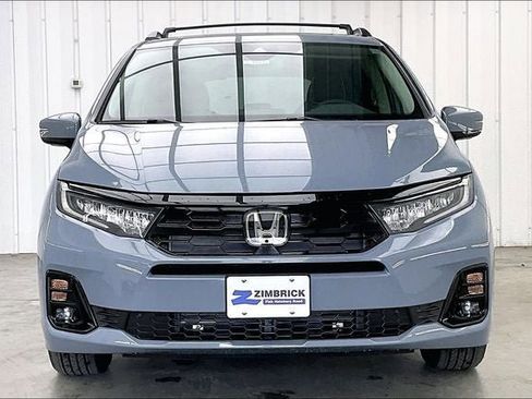 New 2026 Honda Odyssey Elite image 3