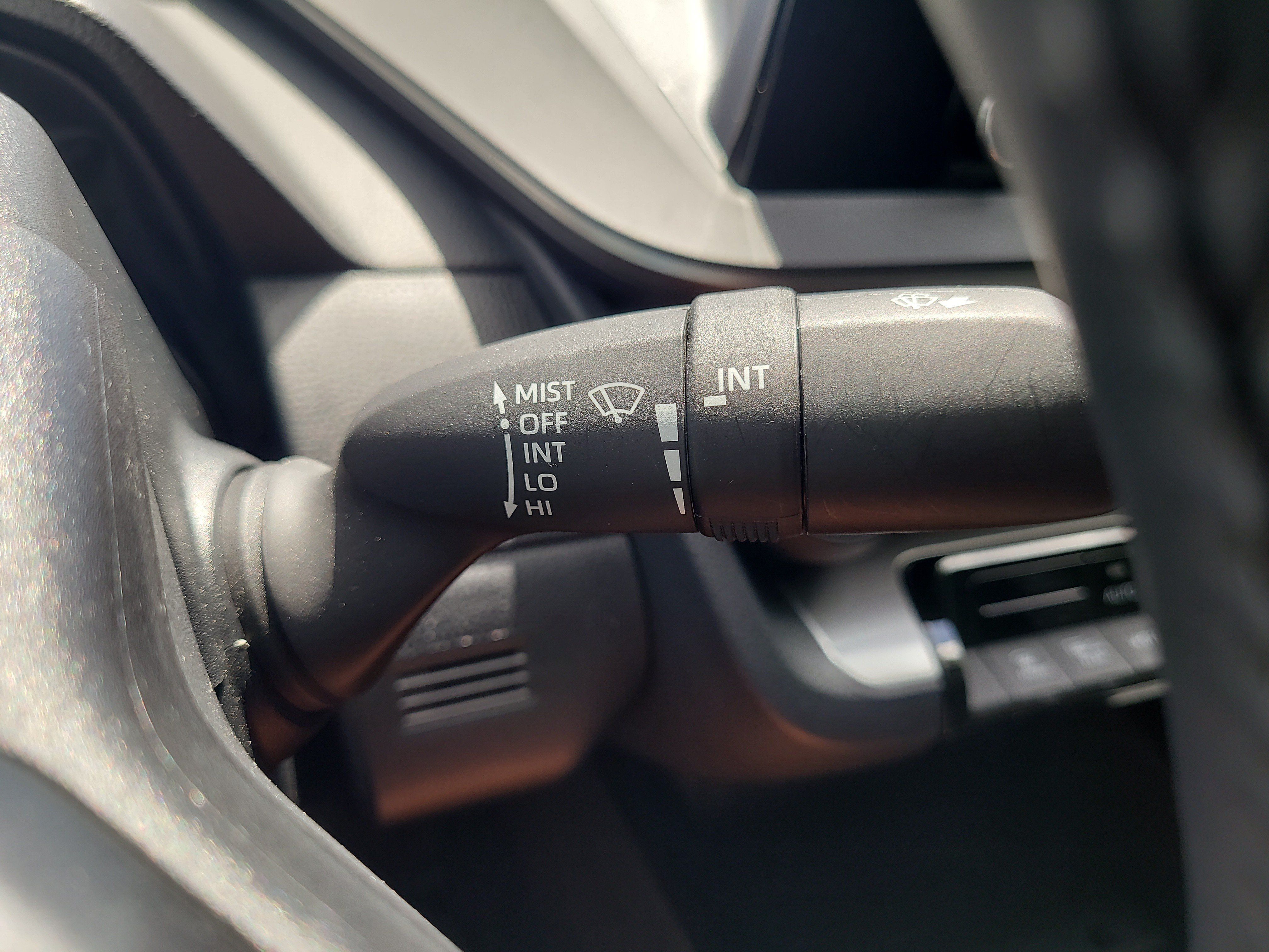Used 2026 Toyota Prius LE FWD image 29
