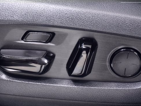 Used 2025 Lexus TX 350 AWD w/ Technology Package image 18