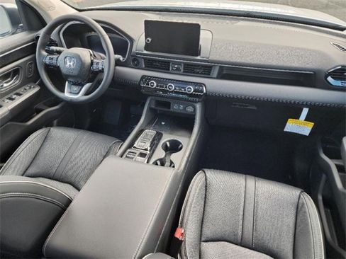 Used 2023 Honda Pilot Elite image 18