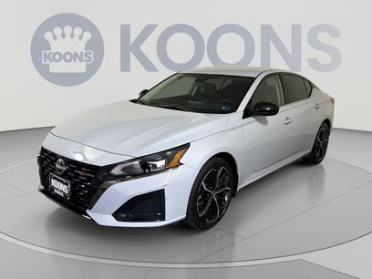 Used 2025 Nissan Altima 2.5 SR