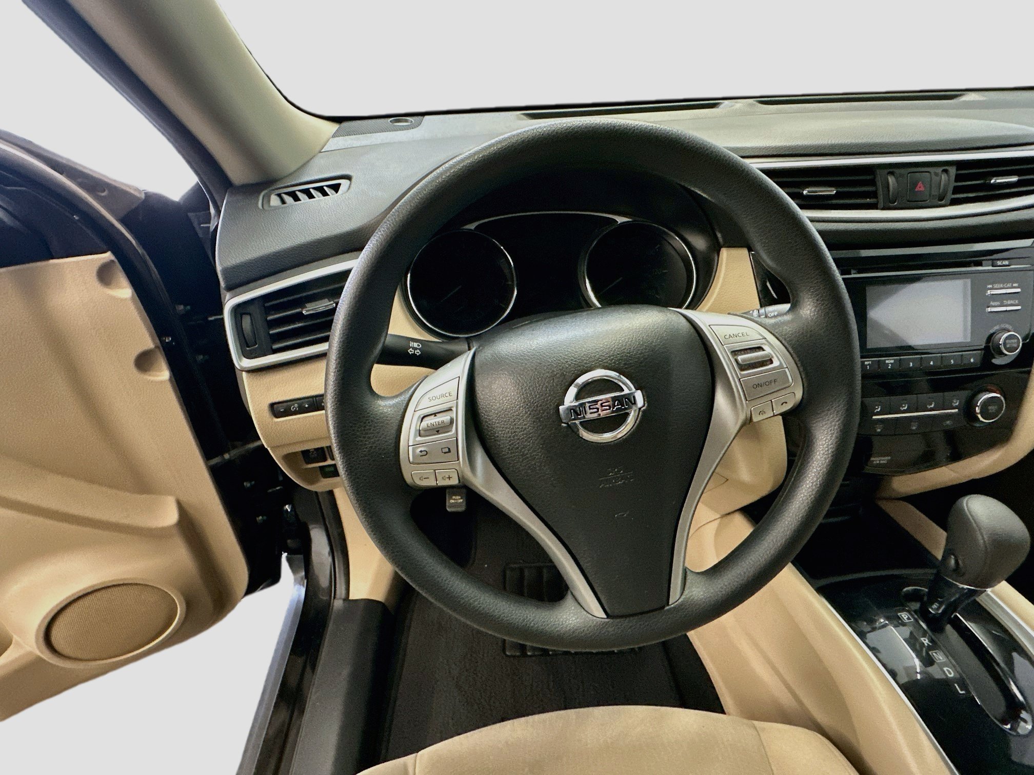 Used 2016 Nissan Rogue S w/ Appearance Package AWD/4WD image 18