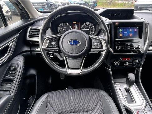 Used 2022 Subaru Forester Premium AWD/4WD image 5