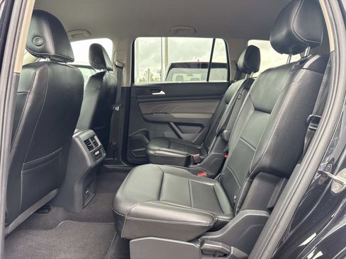 Used 2022 Volkswagen Atlas SE w/ Black Wheel Package image 26