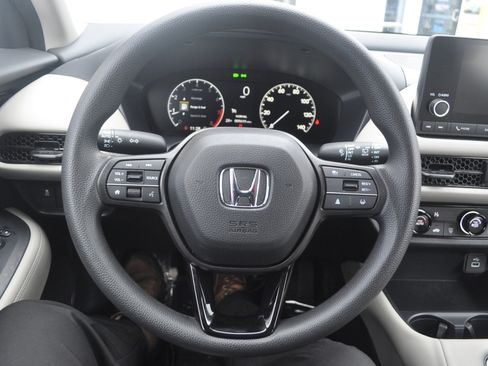 Certified 2025 Honda HR-V LX image 18
