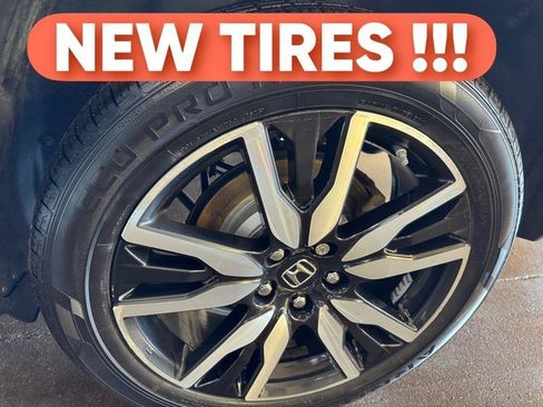 Used 2019 Honda Pilot Touring image 25