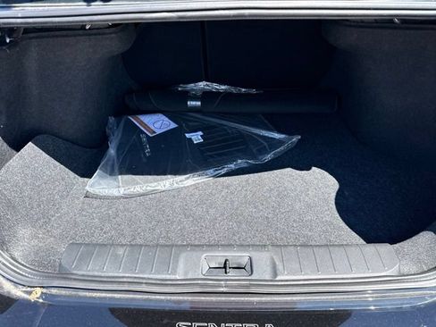 Certified 2025 Nissan Sentra SV w/ All-Weather Package FWD image 21