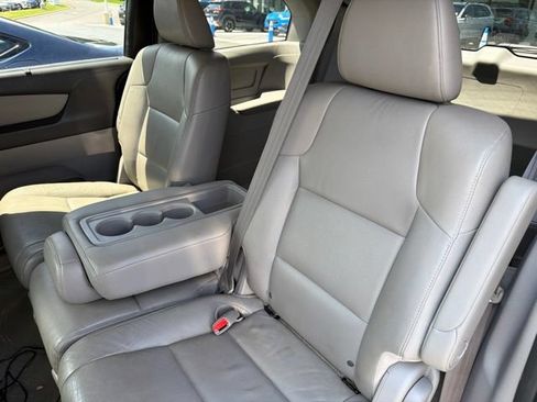 Used 2017 Honda Odyssey EX-L image 27