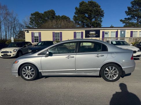 Used 2011 Honda Civic EX-L image 3