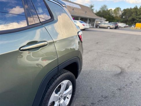 Used 2018 Jeep Compass Latitude w/ Popular Equipment Group image 13