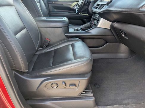 Used 2021 Chevrolet Suburban LT AWD/4WD image 20