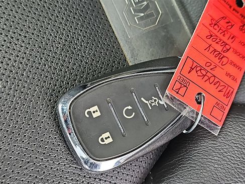 Certified 2020 Chevrolet Blazer LT w/ Sound & Technology Package image 41