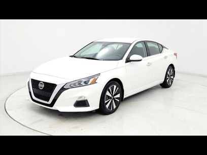 Used 2021 Nissan Altima 2.5 SV