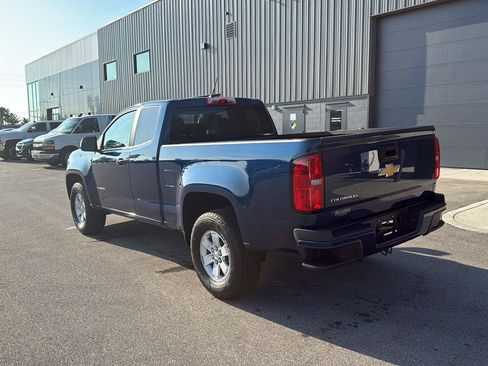 Used 2020 Chevrolet Colorado W/T w/ WT Convenience Package RWD image 5
