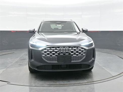 New 2025 Audi Q5 Prestige image 2