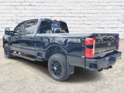 Used 2024 Ford F250 Lariat w/ Black Appearance Package AWD/4WD image 2