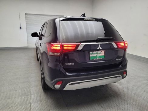 Used 2019 Mitsubishi Outlander ES image 6