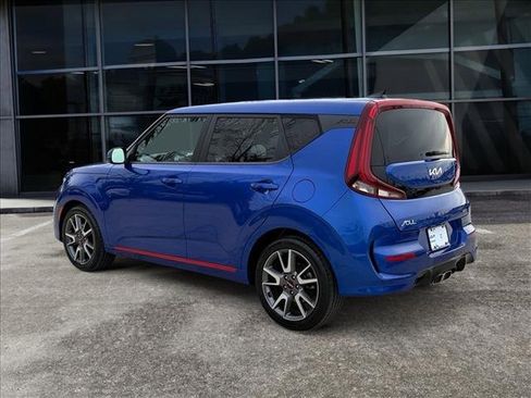 Used 2022 Kia Soul Turbo image 3