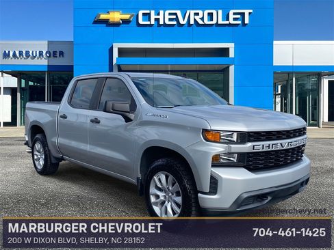 Used 2020 Chevrolet Silverado 1500 Custom w/ Custom Value Package image 1