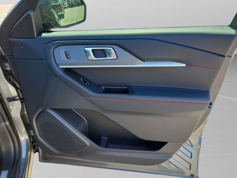New 2026 Ford Explorer ST-Line RWD image 29