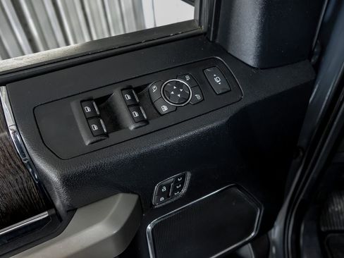 Used 2021 Ford F350 Lariat w/ Lariat Ultimate Package AWD/4WD image 45