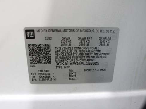 Used 2023 GMC Terrain SLT AWD/4WD image 40