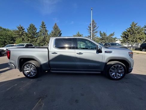 Used 2024 GMC Sierra 1500 Denali AWD/4WD image 7