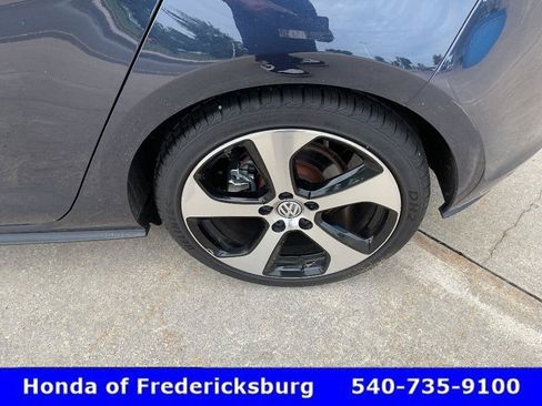 Used 2017 Volkswagen GTI S FWD image 11