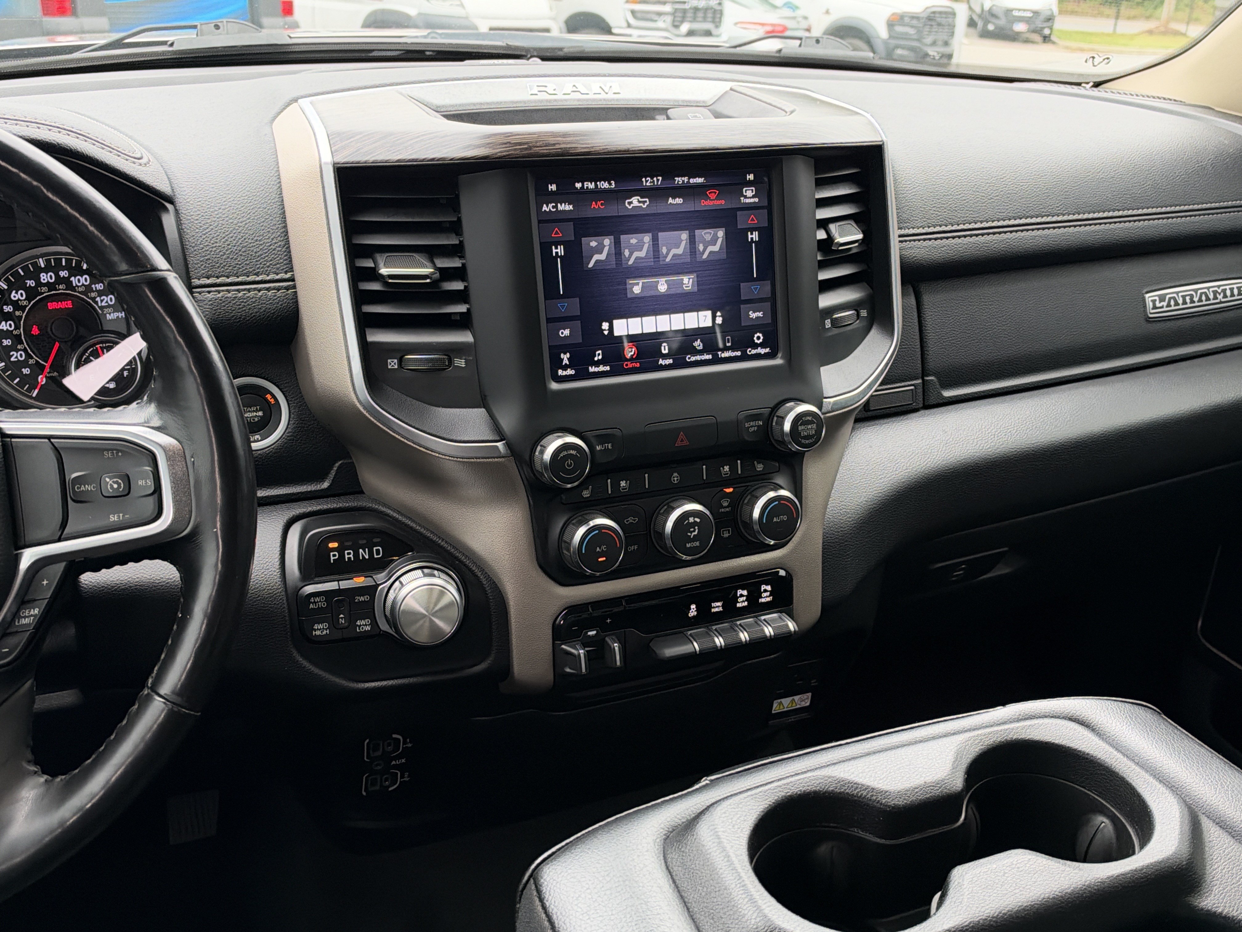 Used 2020 RAM 1500 Laramie AWD/4WD image 32