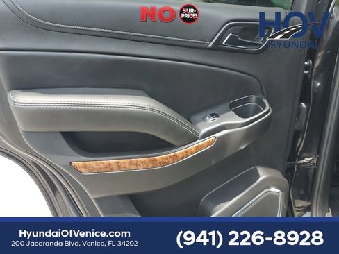 Used 2016 Chevrolet Tahoe LTZ AWD/4WD image 15