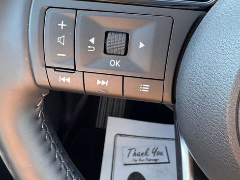 Used 2025 Nissan Pathfinder Platinum w/ Cargo Package image 35