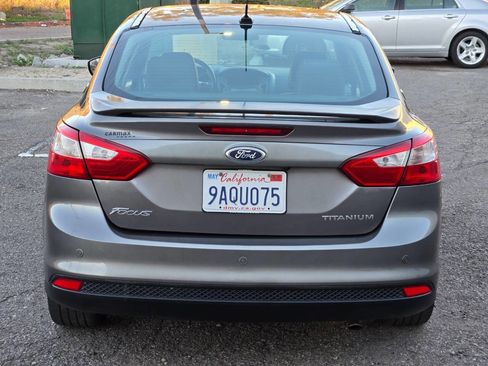 Used 2013 Ford Focus Titanium image 13
