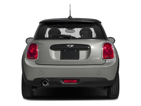 Used 2018 MINI Cooper 2-Door Hardtop FWD image 5