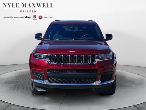 New 2026 Jeep Grand Cherokee L 2WD image 18
