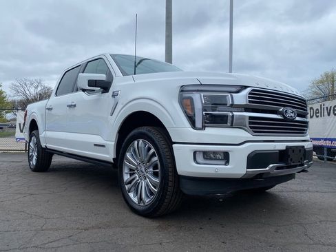 Used 2025 Ford F150 Platinum w/ Equipment Group 703A Plus AWD/4WD image 39