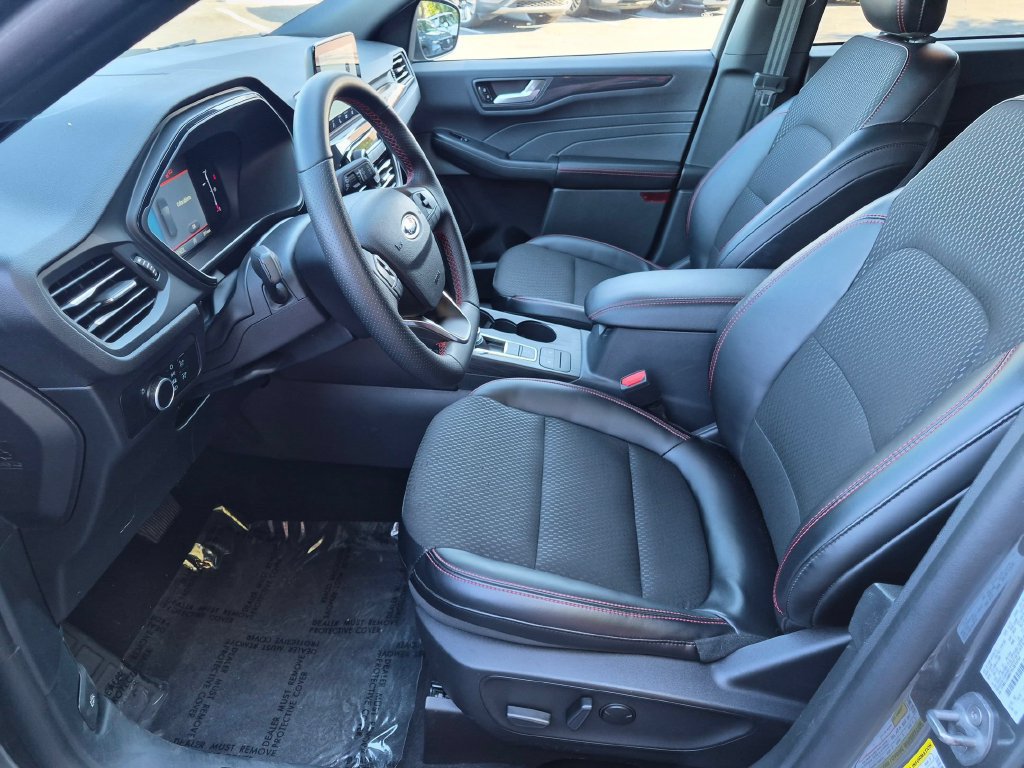 Used 2025 Ford Escape ST-Line AWD/4WD image 20