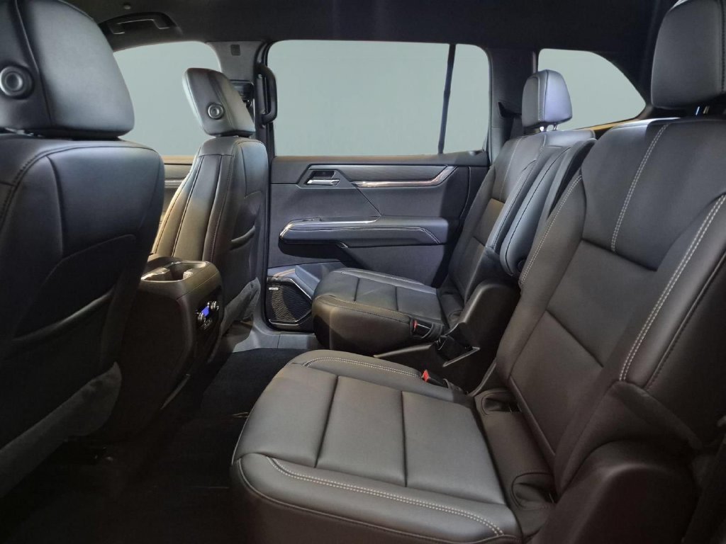 New 2027 GMC Acadia Elevation w/ Black Edition FWD image 20